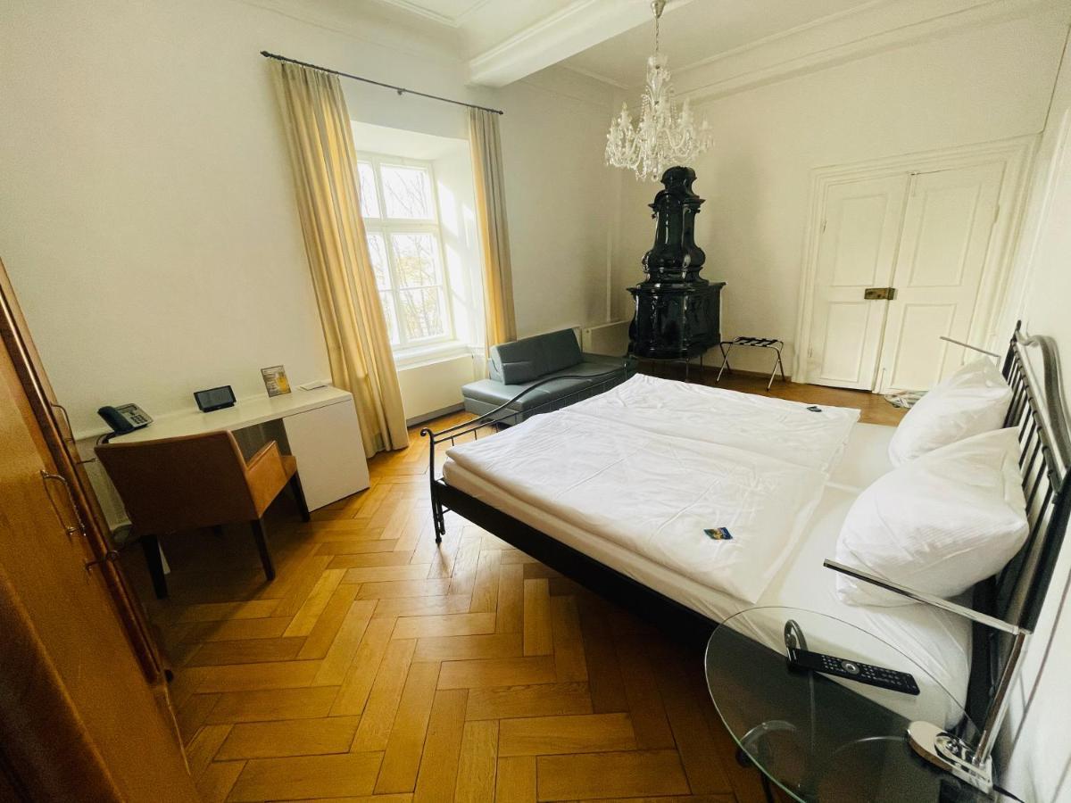 Schlossparkhotel Mariakirchen Arnstorf Exterior photo